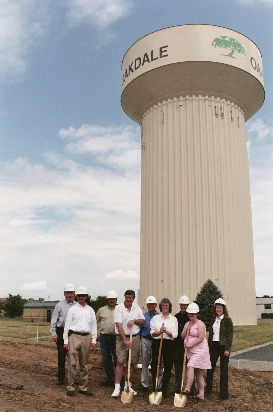 Animal Emergency Clinic Breaks Ground in Oakdale - KOMA