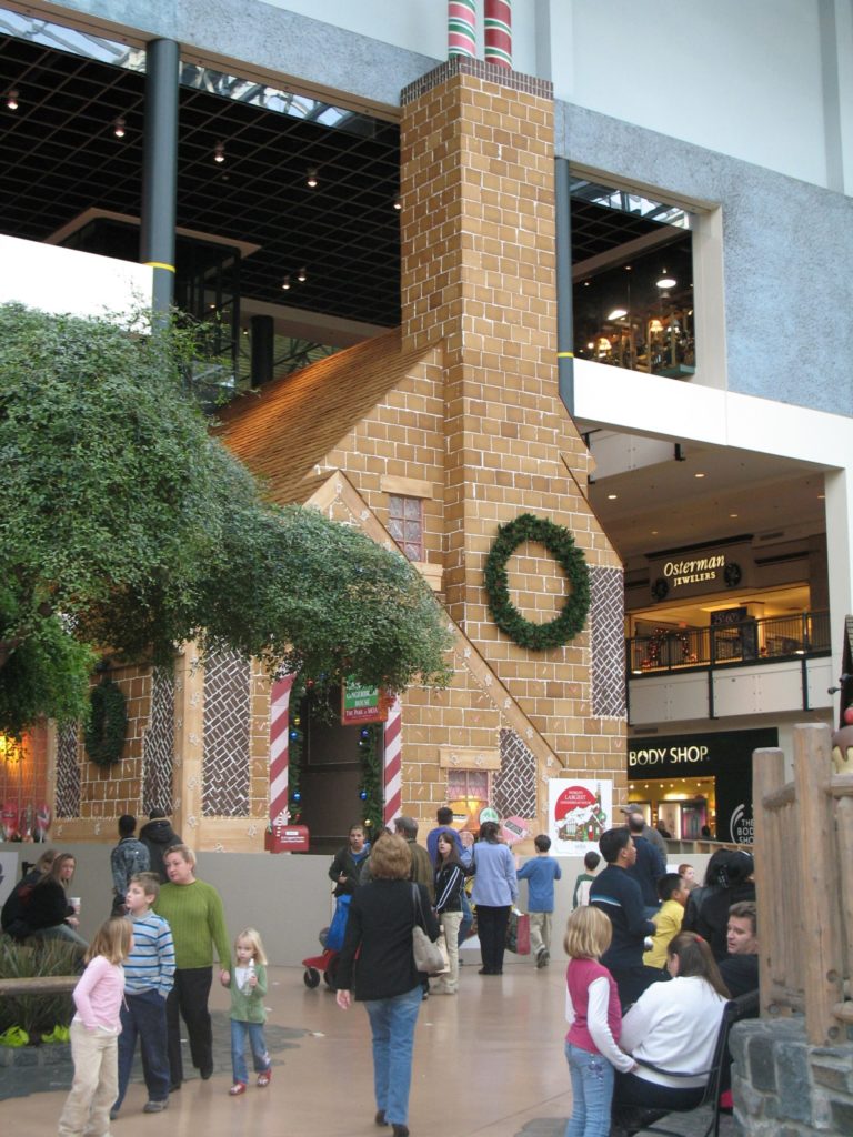 Memories of Autumn KOMA Recalls RecordBreaking Gingerbread House KOMA